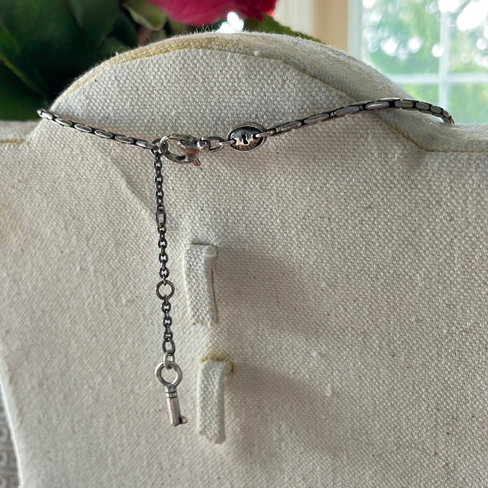 Fossil Vintage Blue Necklace - Picture 2 of 3